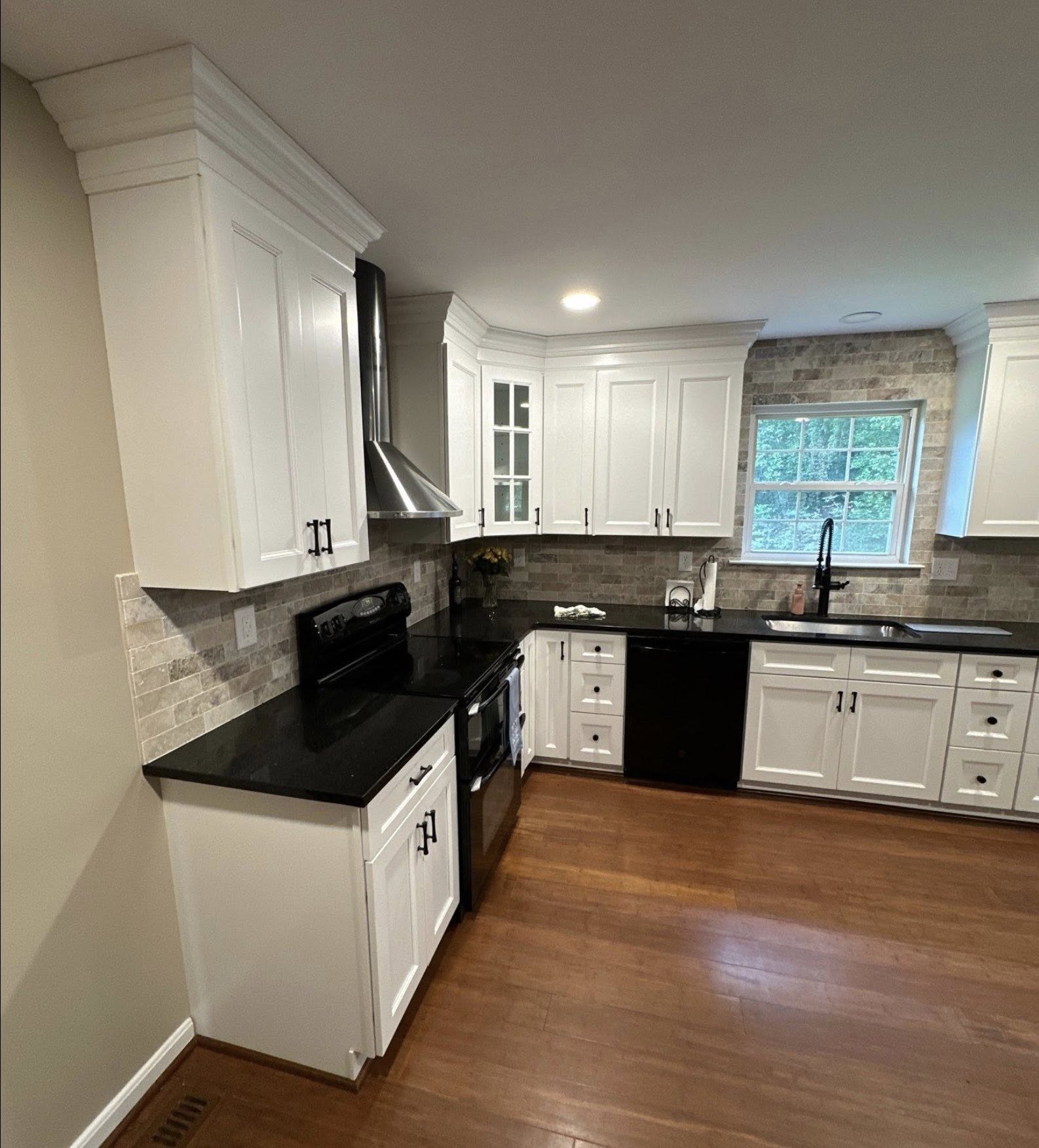 Kitchen 1 - View 2