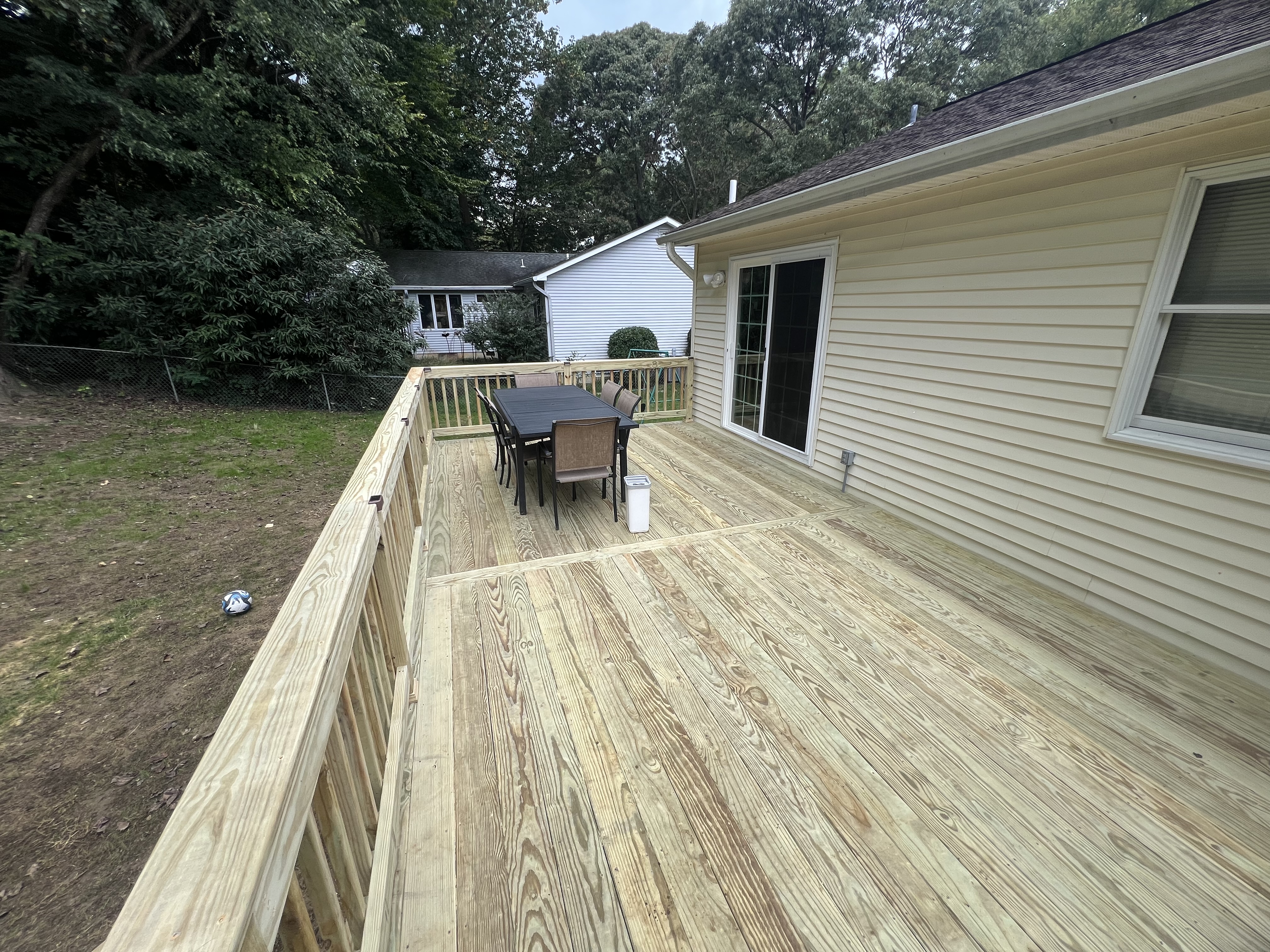 Outdoor Living - Beautiful Deck